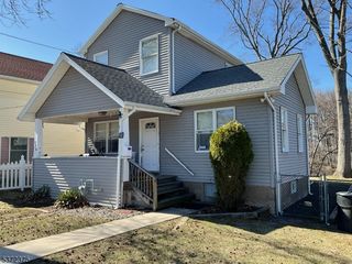 250 Woodcliff Ave, Little Falls Twp., NJ 07424