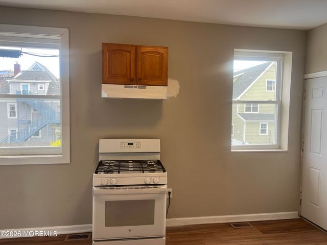 302 3rd Avenue Rear, Asbury Park, NJ 07712