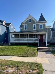 302 3rd Avenue Rear, Asbury Park, NJ 07712
