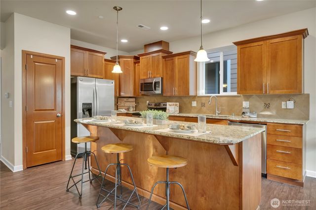 18509 104th Street Ct E, Bonney Lake, WA 98391