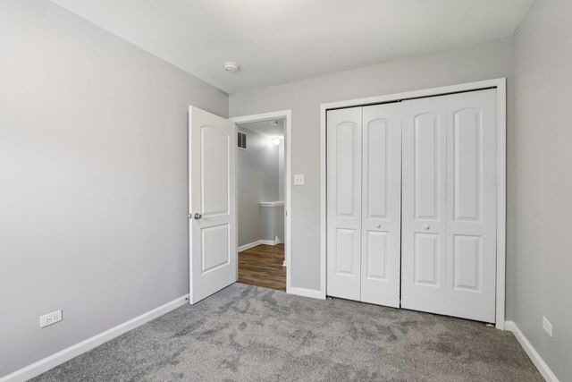 18853 Cedar Court, Country Club Hills, IL 60478
