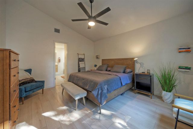 8406 Los Ranchos DR, Austin, TX 78749
