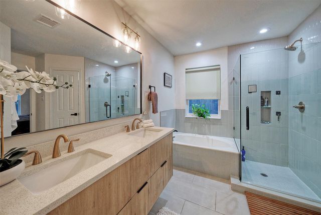 8406 Los Ranchos DR, Austin, TX 78749
