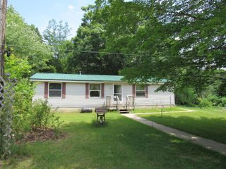 710 N 204th Avenue, Leavitt Twp, MI 49421