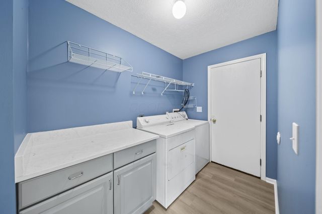867 Wallace Drive, Delaware, OH 43015