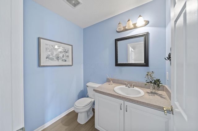 867 Wallace Drive, Delaware, OH 43015