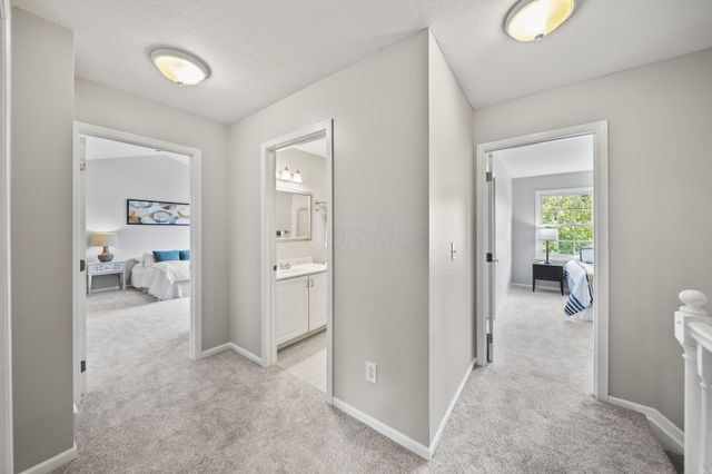 867 Wallace Drive, Delaware, OH 43015