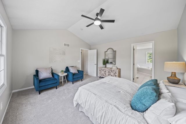 867 Wallace Drive, Delaware, OH 43015