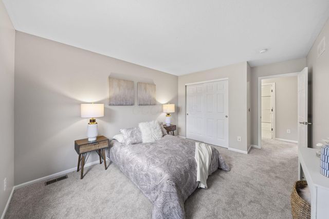 867 Wallace Drive, Delaware, OH 43015