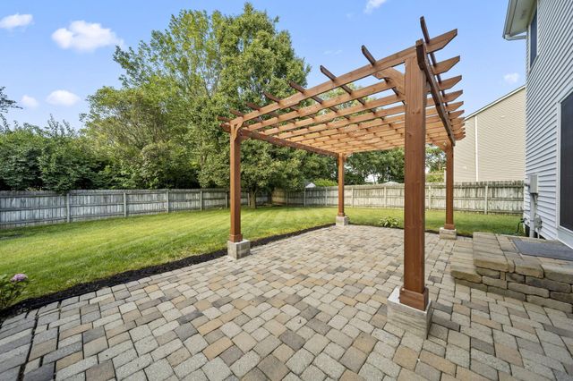867 Wallace Drive, Delaware, OH 43015