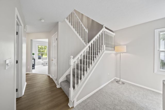 867 Wallace Drive, Delaware, OH 43015