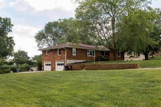 1055 Duncan Road, Frankfort, KY 40601