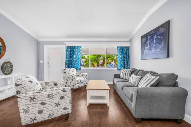 249 SE 3RD Avenue, Pompano Beach, FL 33060