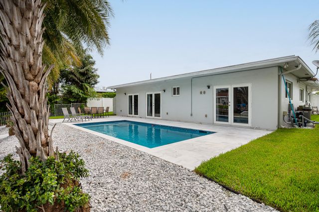 249 SE 3RD Avenue, Pompano Beach, FL 33060