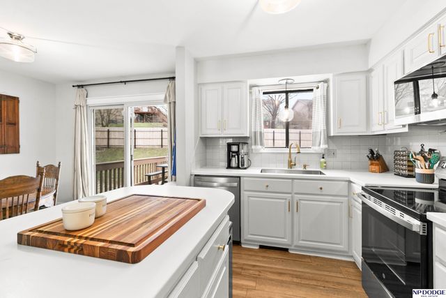 12742 Fowler Circle, Omaha, NE 68164