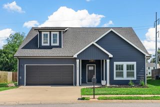 1140 Eagles Bluff Drive, Clarksville, TN 37040