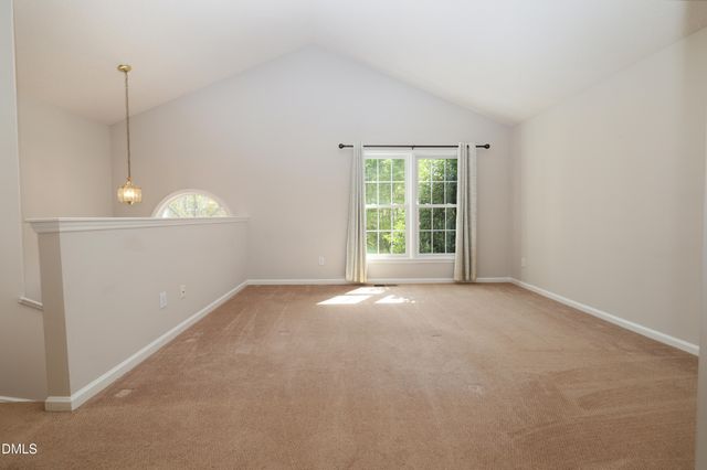 3011 Elk Ridge Road, Durham, NC 27712