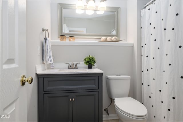 3011 Elk Ridge Road, Durham, NC 27712