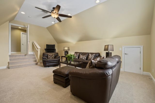 1015 Crimson Clover Dr, Brentwood, TN 37027