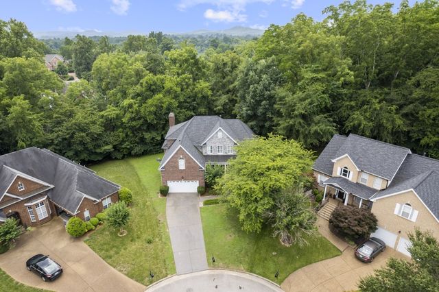 1015 Crimson Clover Dr, Brentwood, TN 37027