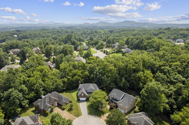 1015 Crimson Clover Dr, Brentwood, TN 37027