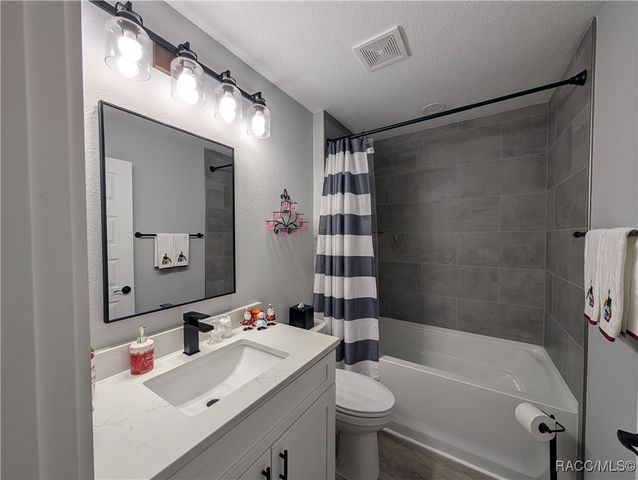 10151 N Athenia Drive, Citrus Springs, FL 34434