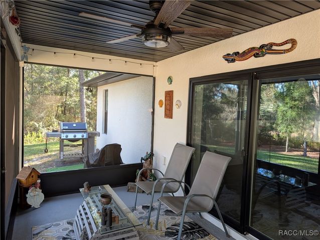 10151 N Athenia Drive, Citrus Springs, FL 34434