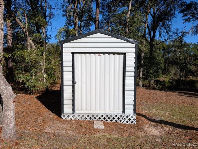 10151 N Athenia Drive, Citrus Springs, FL 34434