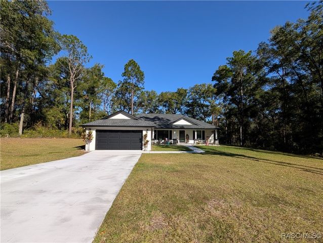 10151 N Athenia Drive, Citrus Springs, FL 34434