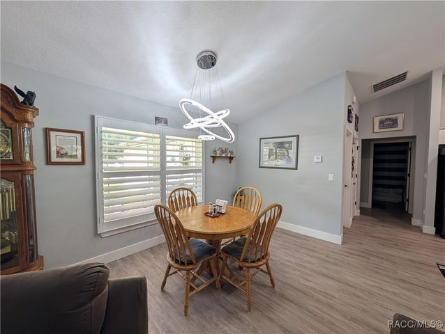 10151 N Athenia Drive, Citrus Springs, FL 34434