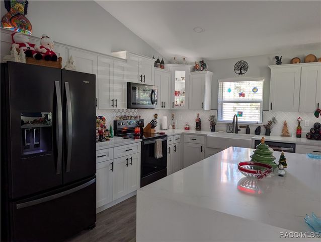 10151 N Athenia Drive, Citrus Springs, FL 34434