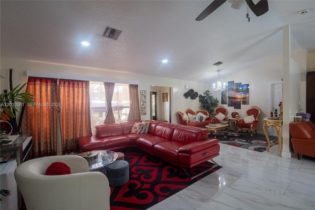 8521 NW 53rd Street 0, Lauderhill, FL 33351