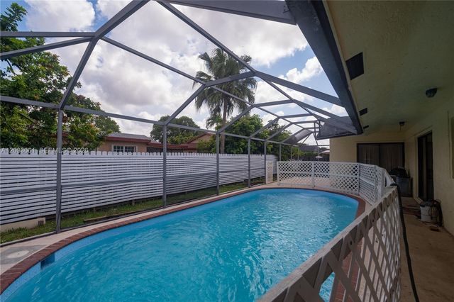 8521 NW 53rd Street 0, Lauderhill, FL 33351