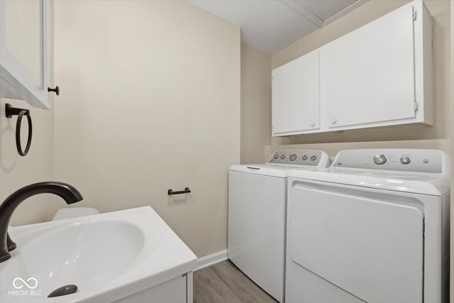 880 S Tompkins Street S, Shelbyville, IN 46176