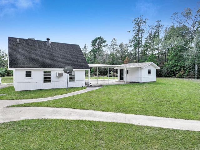 381 County Road 4390, Hillister, TX 77624