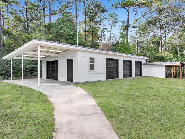 381 County Road 4390, Hillister, TX 77624