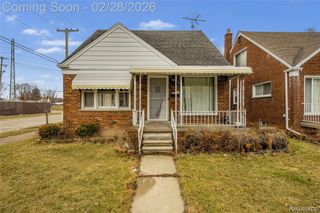 7401 Steadman Street, Dearborn, MI 48126