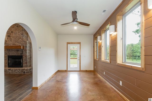 1430 Spence Chapel Road, Mayfield, KY 42066