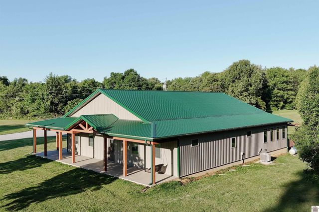 1430 Spence Chapel Road, Mayfield, KY 42066