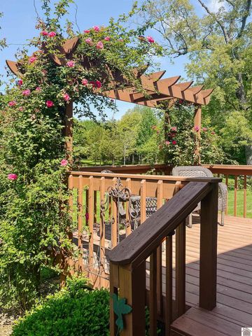1430 Spence Chapel Road, Mayfield, KY 42066