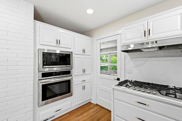 7708 JANSEN DR, Springfield, VA 22152