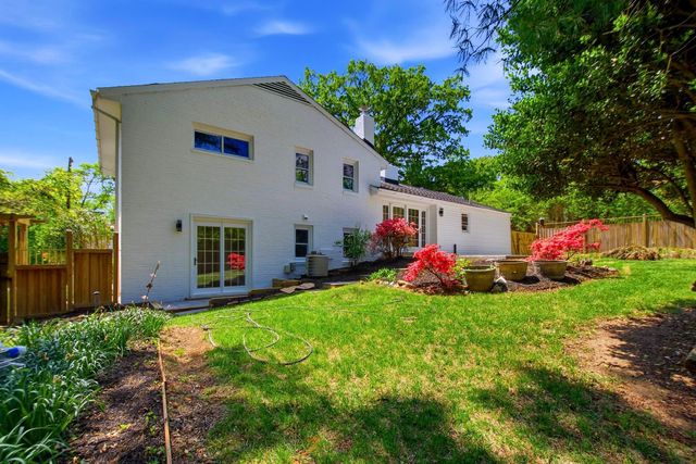 7708 JANSEN DR, Springfield, VA 22152