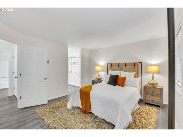 5063 Sw FOOTHILLS Dr F, Lake Oswego, OR 97034