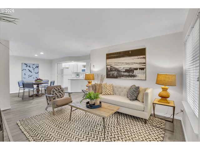 5063 Sw FOOTHILLS Dr F, Lake Oswego, OR 97034