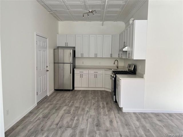102 North Street 8, Middletown, NY 10940