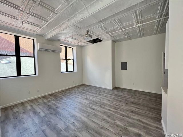 102 North Street 8, Middletown, NY 10940