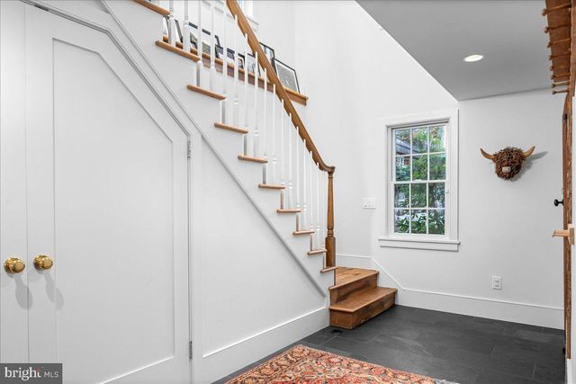 465 E STATE ST, Doylestown, PA 18901