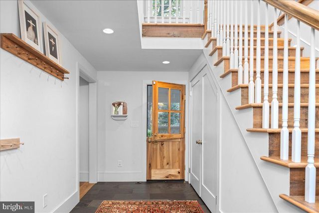 465 E STATE ST, Doylestown, PA 18901