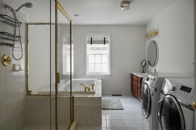 465 E STATE ST, Doylestown, PA 18901