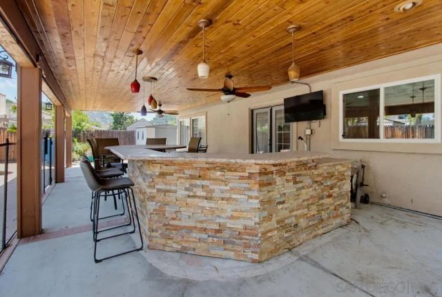 2980 Oakstone Creek Pl, Escondido, CA 92027
